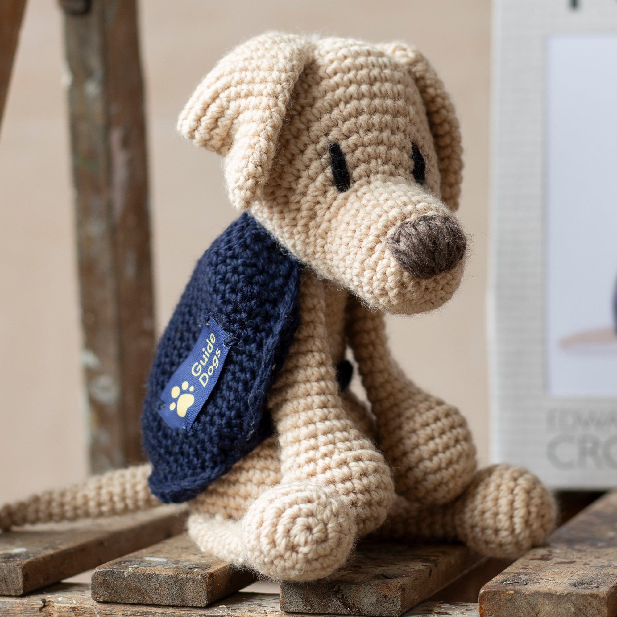 Guide Dogs Labrador crochet kit