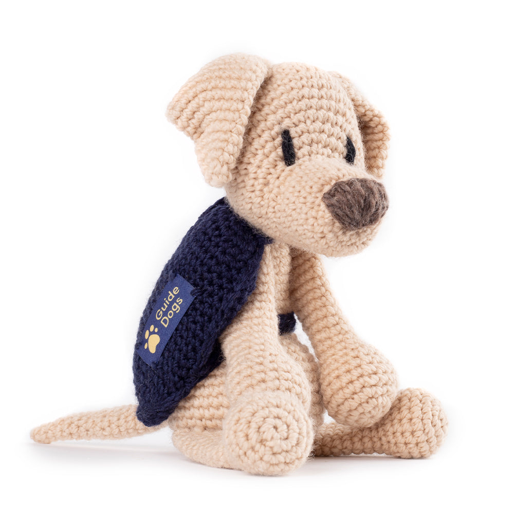 Guide Dogs Labrador crochet kit