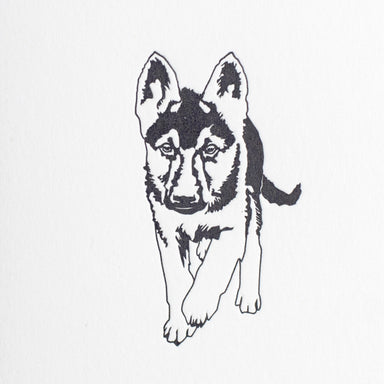 A close up of the German Shepherd design on the notecard.